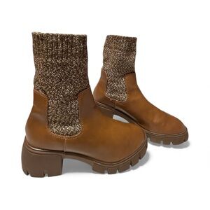 Universal Thread Keely Faux Leather Cognac Ankle Boots Knit Cuff Chunky Heel